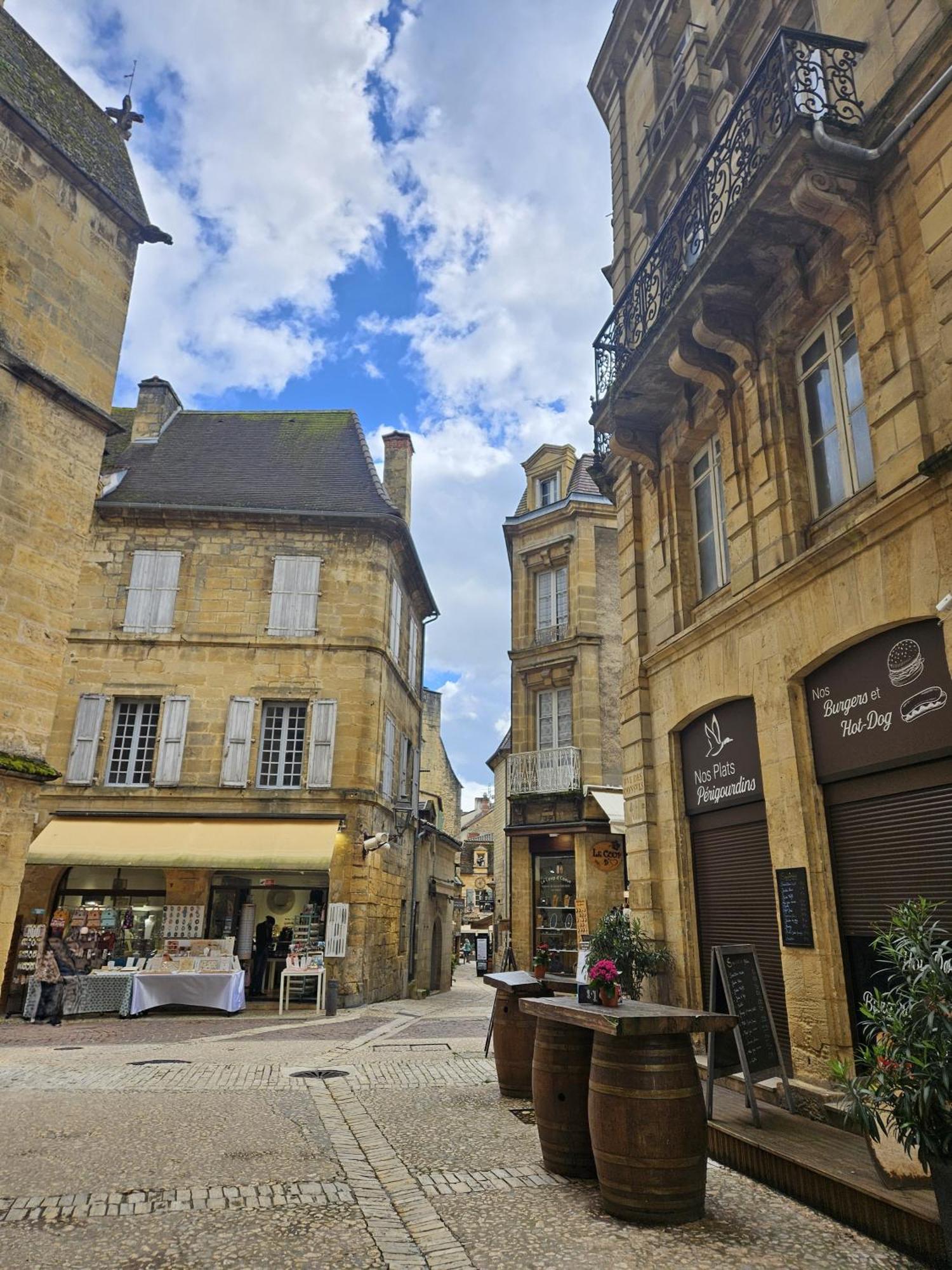 La Maison Valentin Au Coeur De La Cite Medievale Sarlat Exterior foto